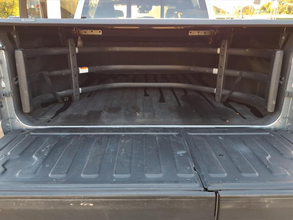 2022 RAM 1500 Laramie Crew Cab 4x4 5'7' Box
