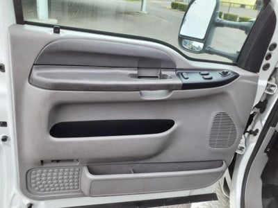 2000 Ford F-550 Chassis XL DRW