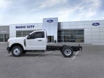 2025 Ford Chassis Cab F-350® XL