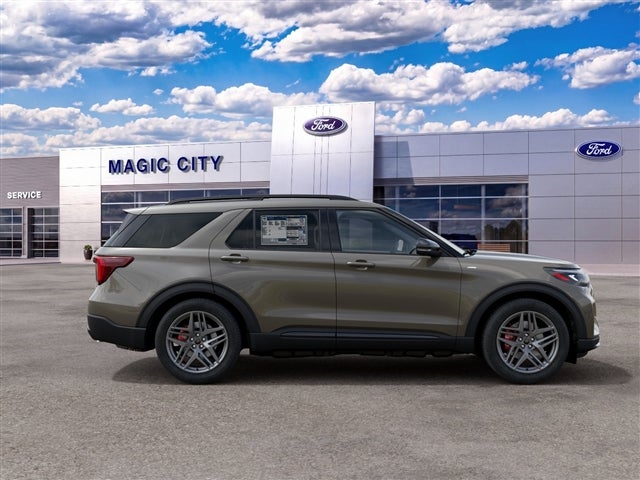 2027 Ford Explorer ST-Line