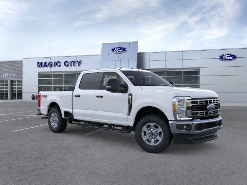 2026 Ford Super Duty F-250® XLT