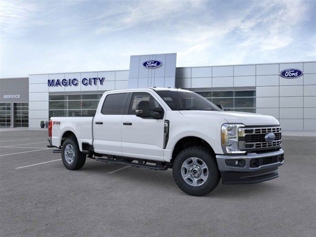 2026 Ford Super Duty F-250® XLT