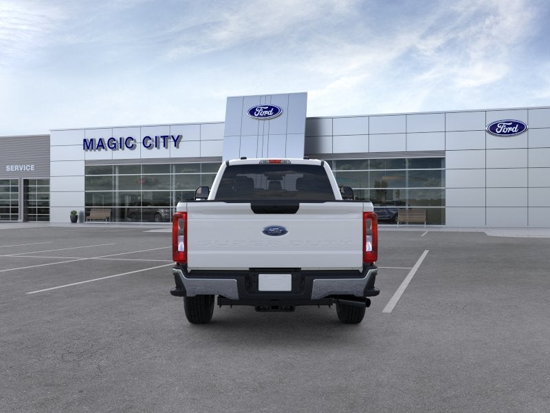 2026 Ford Super Duty F-250® XLT