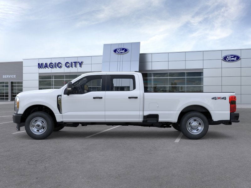 2025 Ford Super Duty F-350® XL