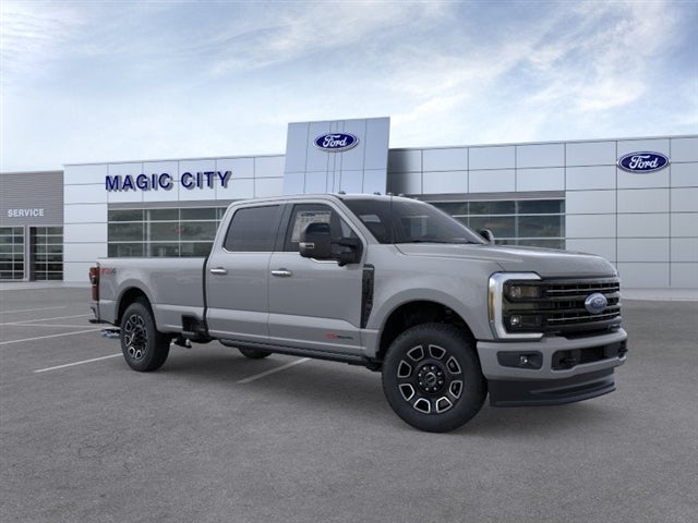 2026 Ford Super Duty F-350® Platinum®