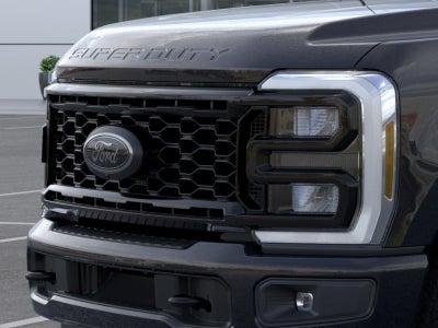2026 Ford Super Duty F-350® Lariat®