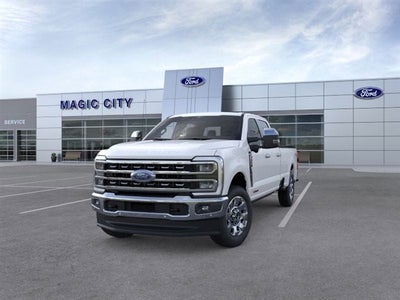 2025 Ford Super Duty F-350® Lariat®