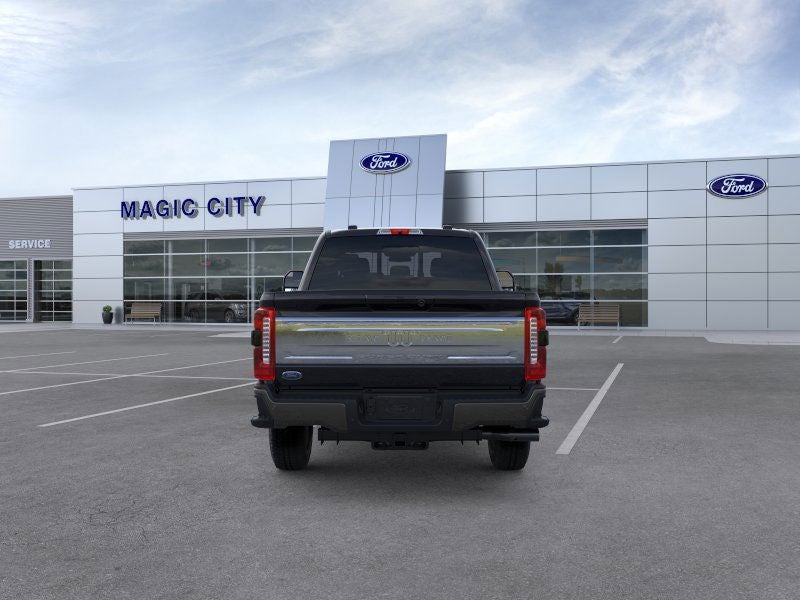 2025 Ford Super Duty F-350® King Ranch®