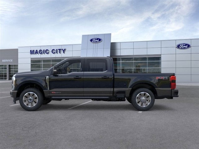 2025 Ford Super Duty F-350® King Ranch®