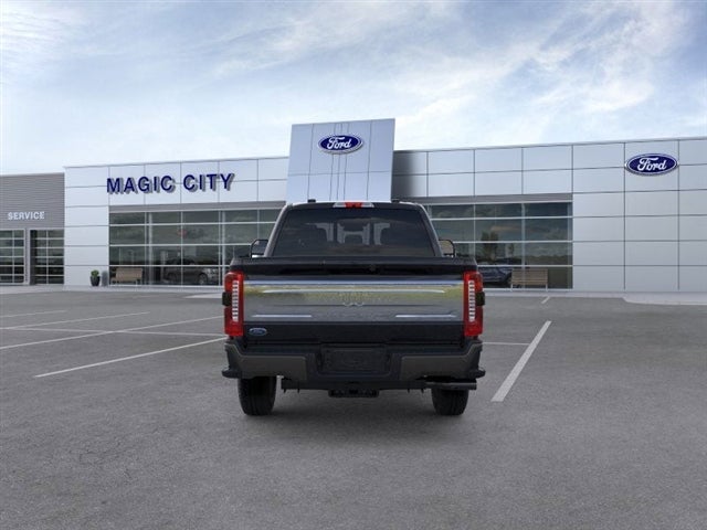 2025 Ford Super Duty F-350® King Ranch®