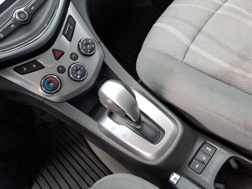 2020 Chevrolet Sonic FWD Sedan LT