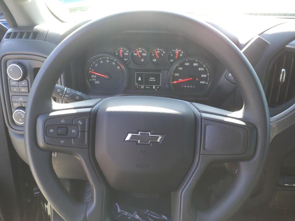 2024 Chevrolet Silverado 1500 4WD Crew Cab Short Bed Custom