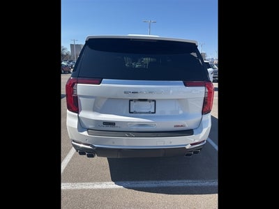 2025 GMC Yukon 4WD Denali