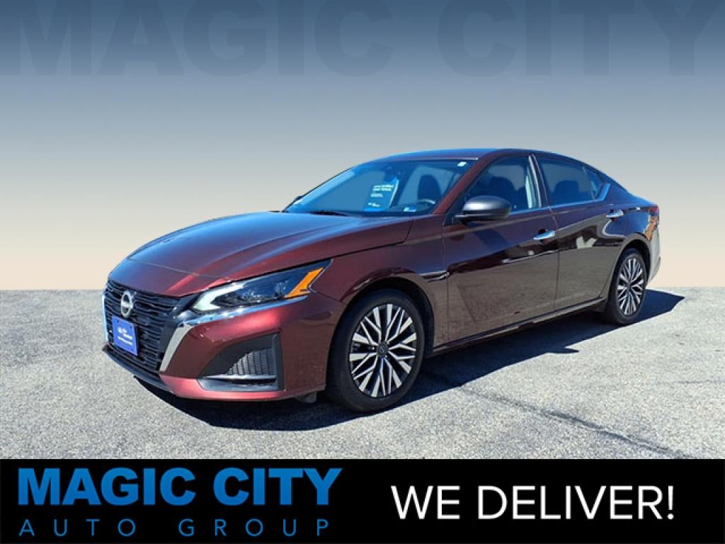 2025 Nissan Altima SV FWD
