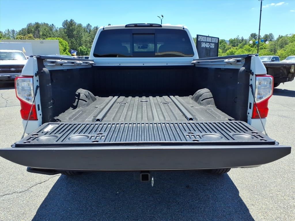2018 Nissan TITAN XD PRO-4X Diesel