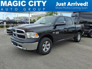 2017 RAM 1500 Tradesman Crew Cab 4x4 5'7' Box