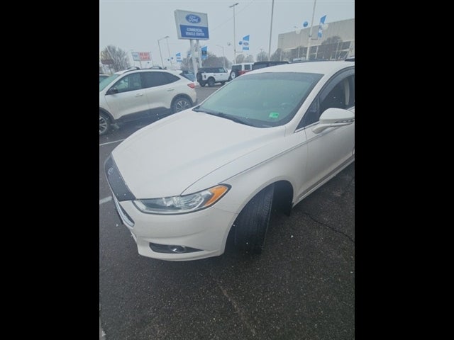 2015 Ford Fusion SE
