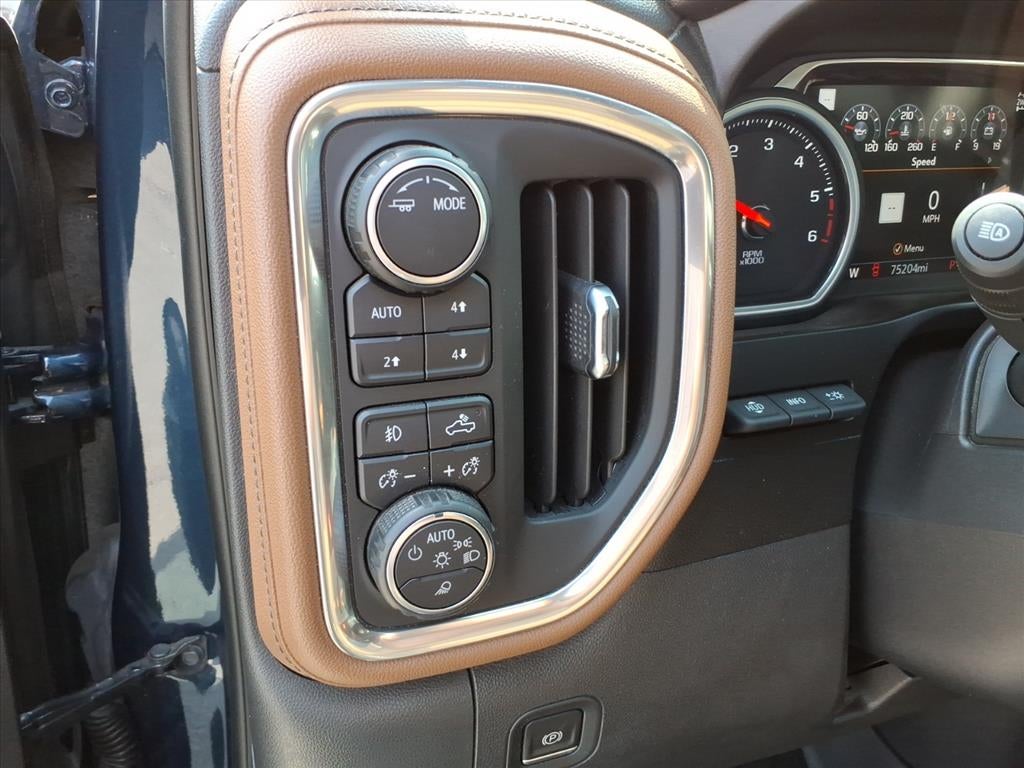 2021 Chevrolet Silverado 1500 4WD Crew Cab Short Bed High Country