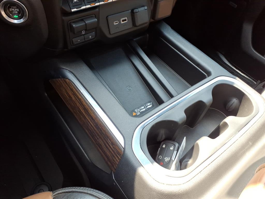 2021 Chevrolet Silverado 1500 4WD Crew Cab Short Bed High Country
