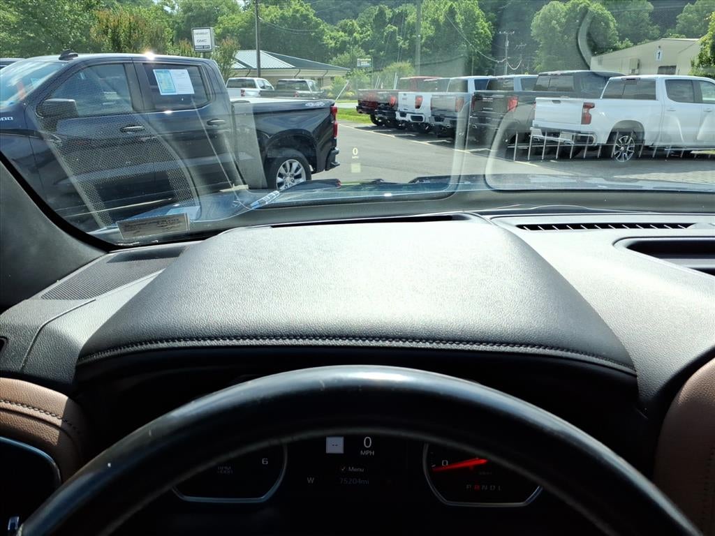 2021 Chevrolet Silverado 1500 4WD Crew Cab Short Bed High Country
