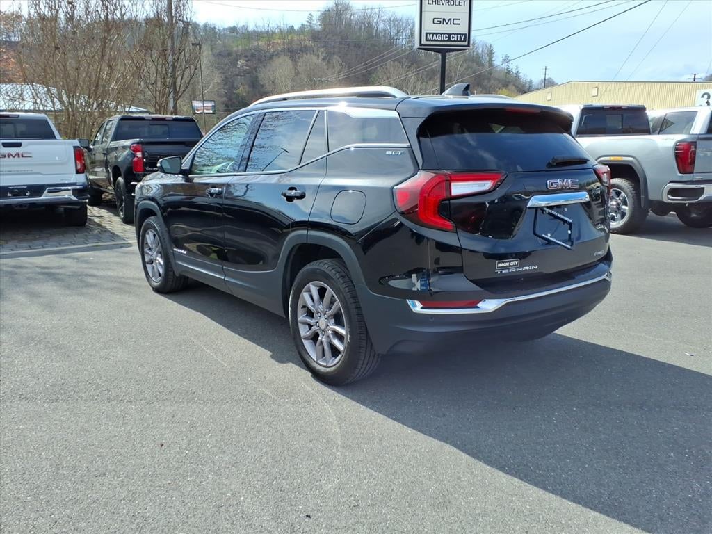 2024 GMC Terrain AWD SLT
