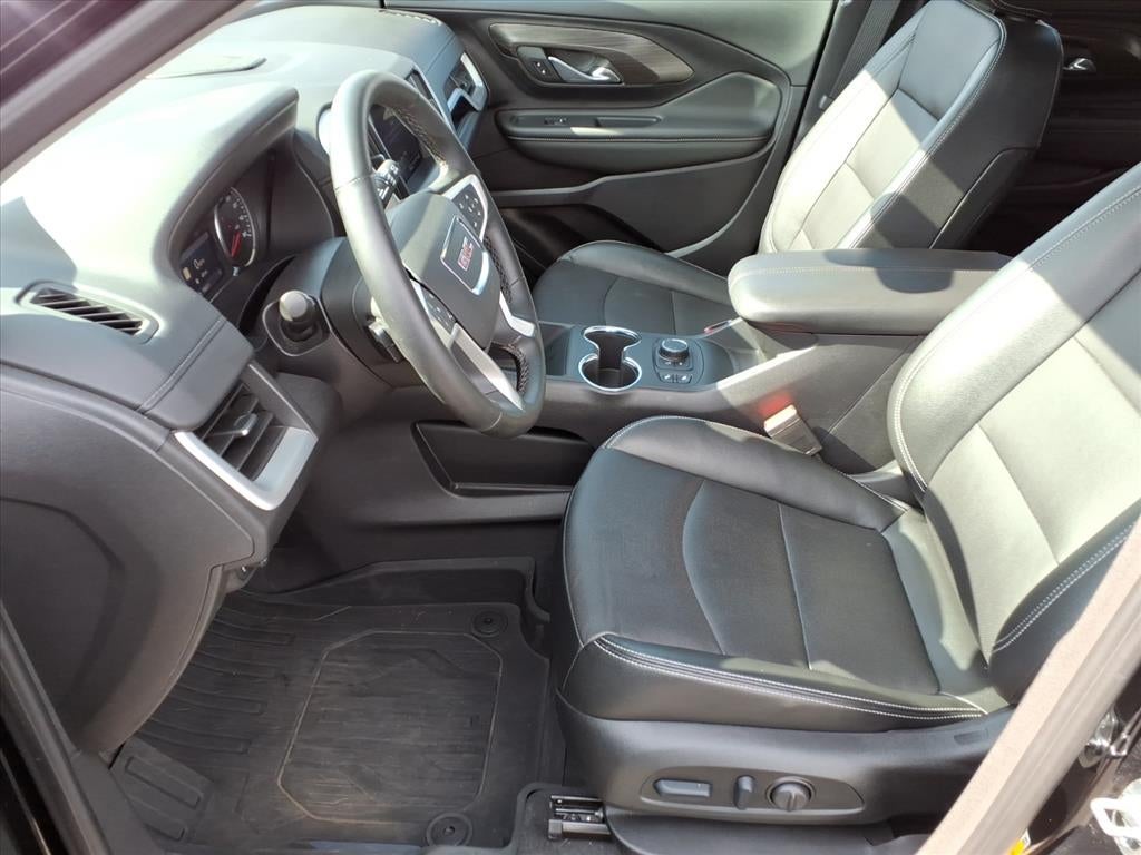 2024 GMC Terrain AWD SLT
