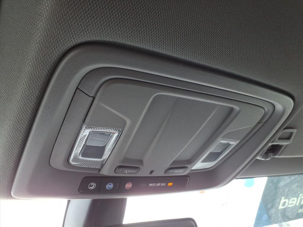 2021 GMC Sierra 1500 4WD Crew Cab Short Box Elevation