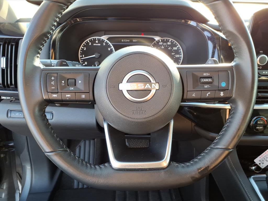 2025 Nissan Pathfinder SV 4WD