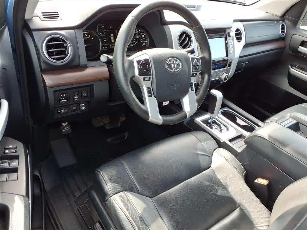 2018 Toyota Tundra SR5 5.7L V8