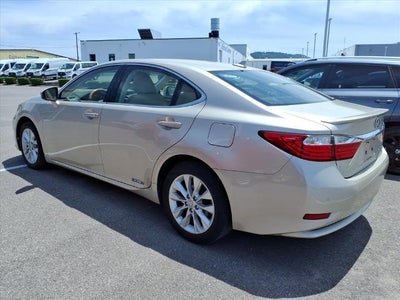 2013 Lexus ES 300h 300h