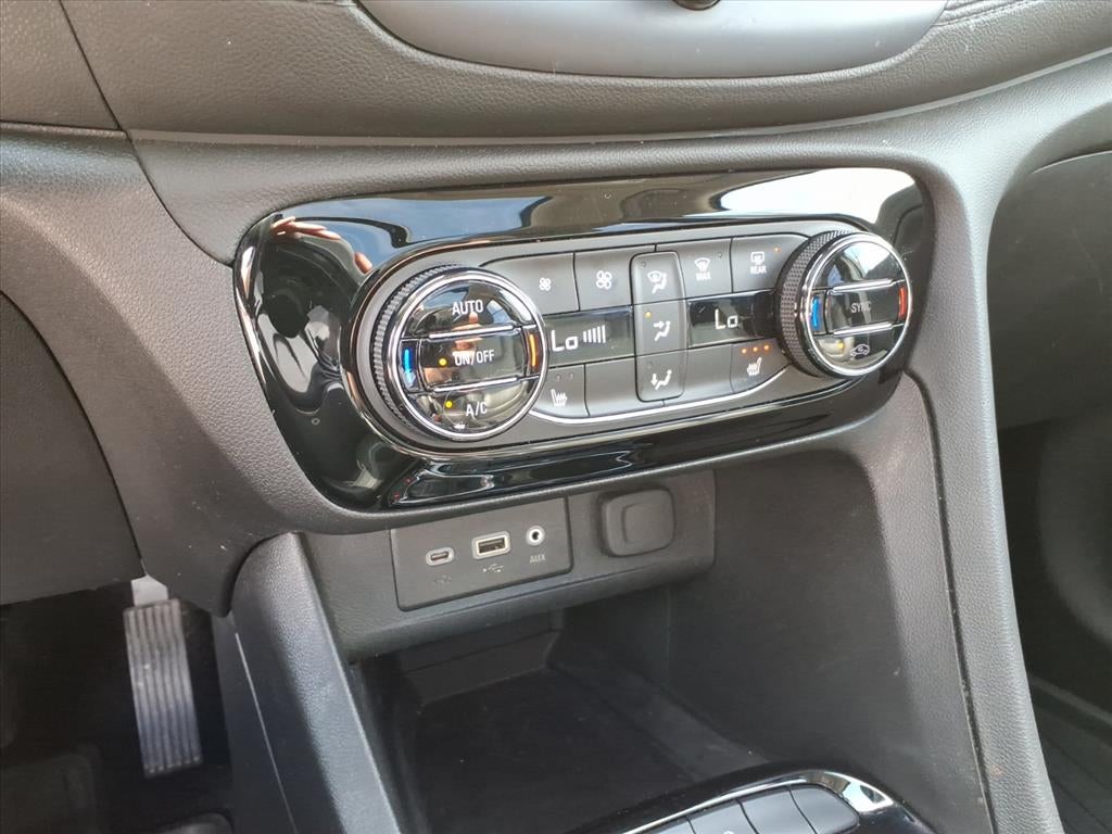 2023 Buick Encore GX Essence AWD