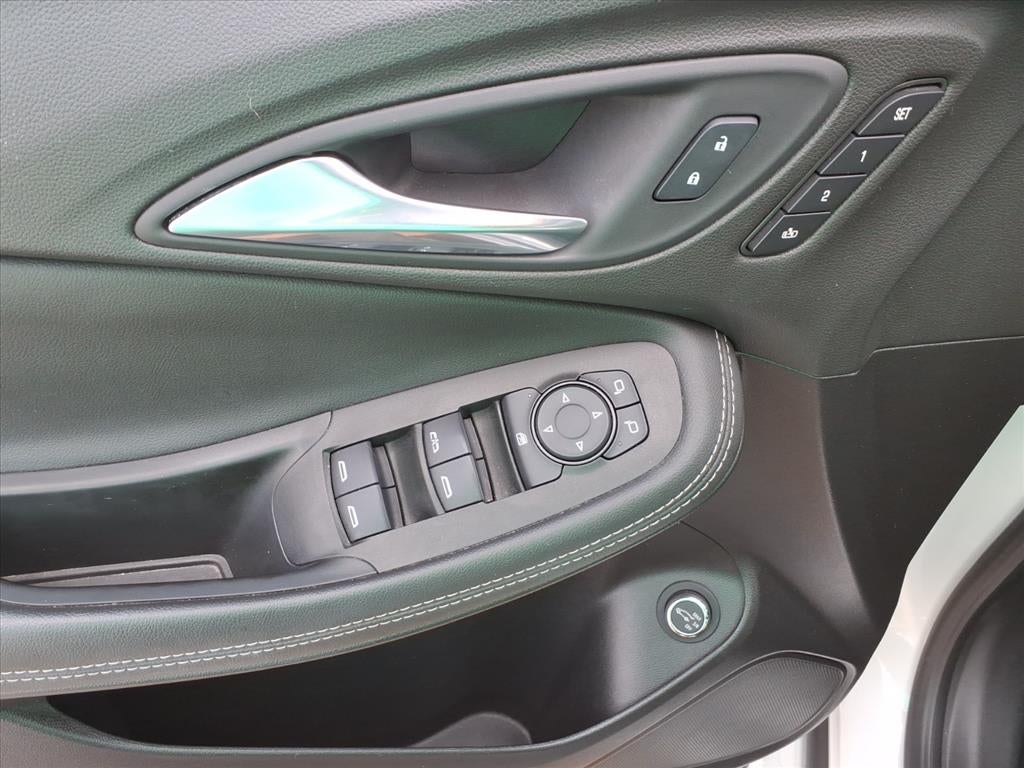 2021 Buick Encore GX AWD Essence