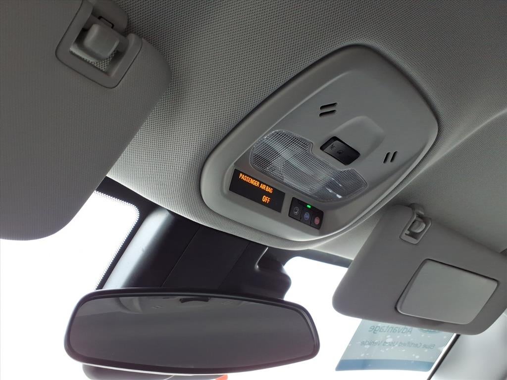 2025 Chevrolet Trax LT - Photo 16