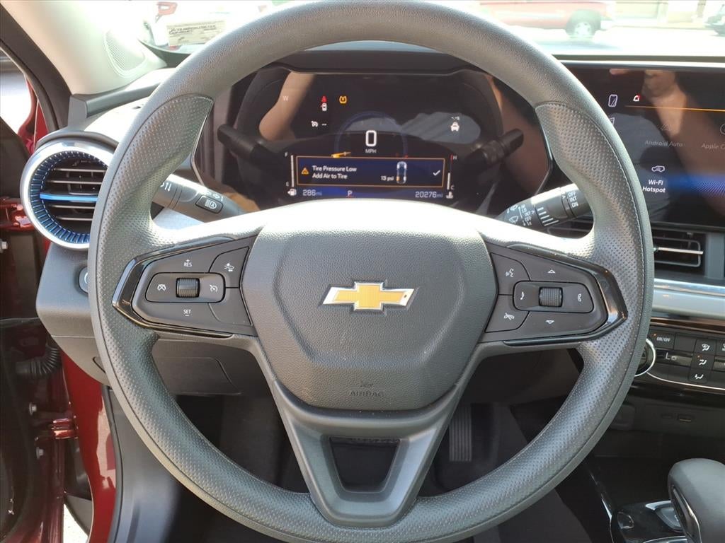 2025 Chevrolet Trax FWD LT