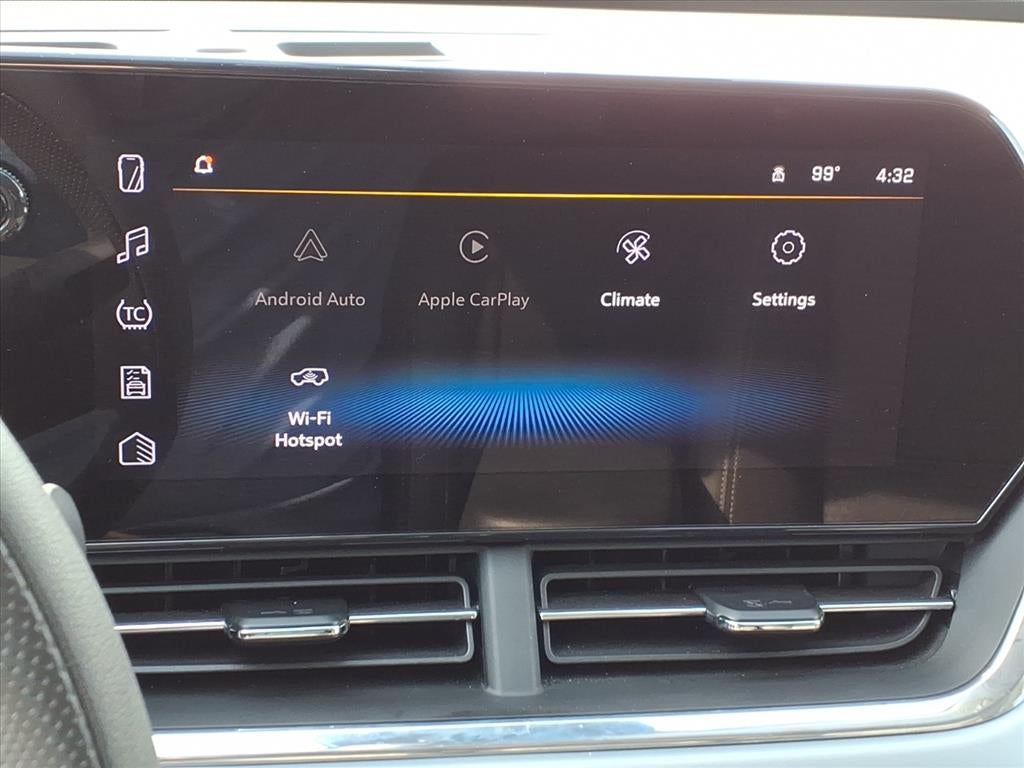 2025 Chevrolet Trax FWD LT