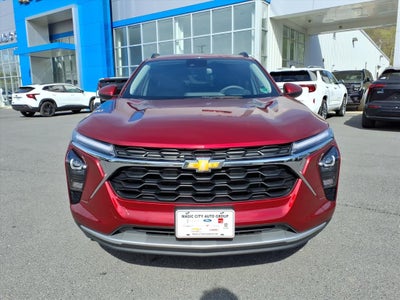 2025 Chevrolet Trax FWD LT