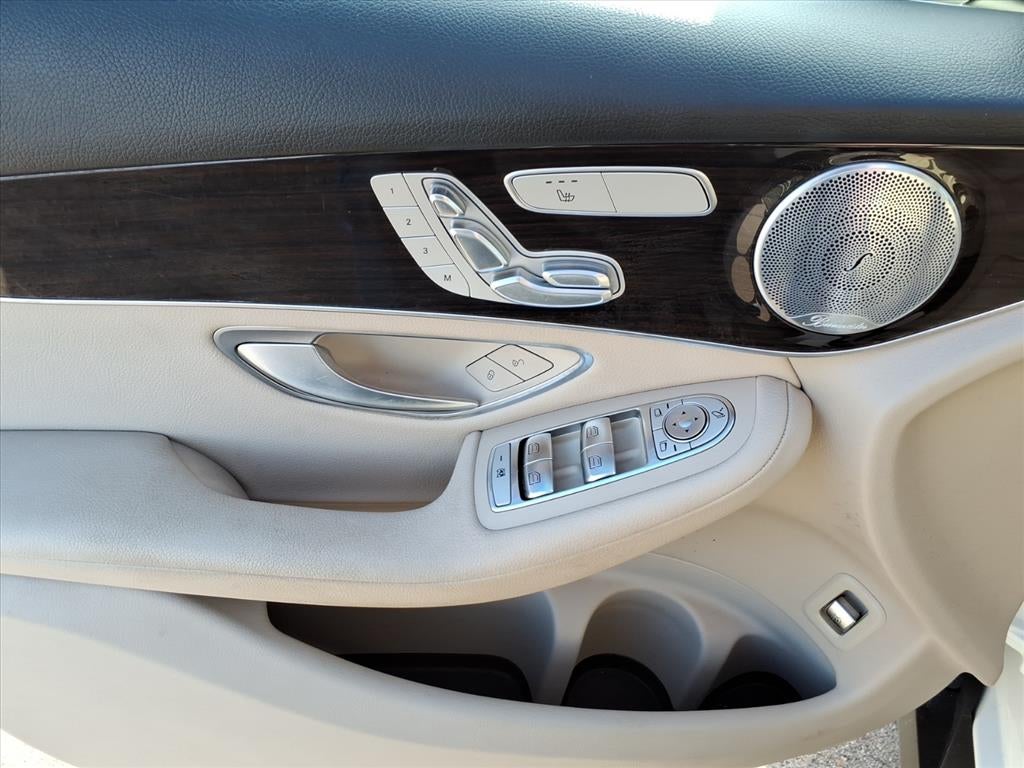 2020 Mercedes-Benz GLC 300 4MATIC®